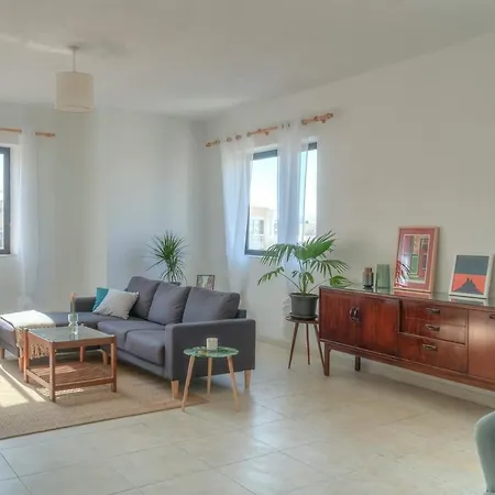 Privatunterkunft Double Bedroom With Ensuite In Spacious Corner