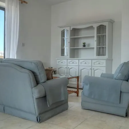 Double Bedroom With Ensuite In Spacious Corner Quarto em Acomodações Particulares *