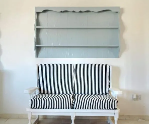 Double Bedroom With Ensuite In Spacious Corner * 비르키르카라