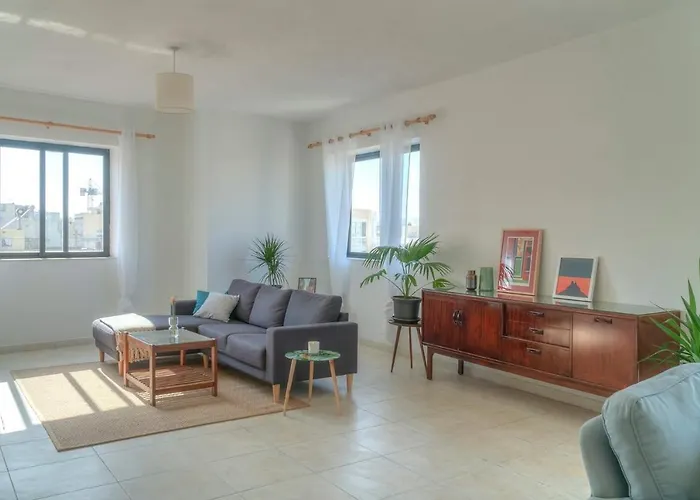 홈스테이 Double Bedroom With Ensuite In Spacious Corner